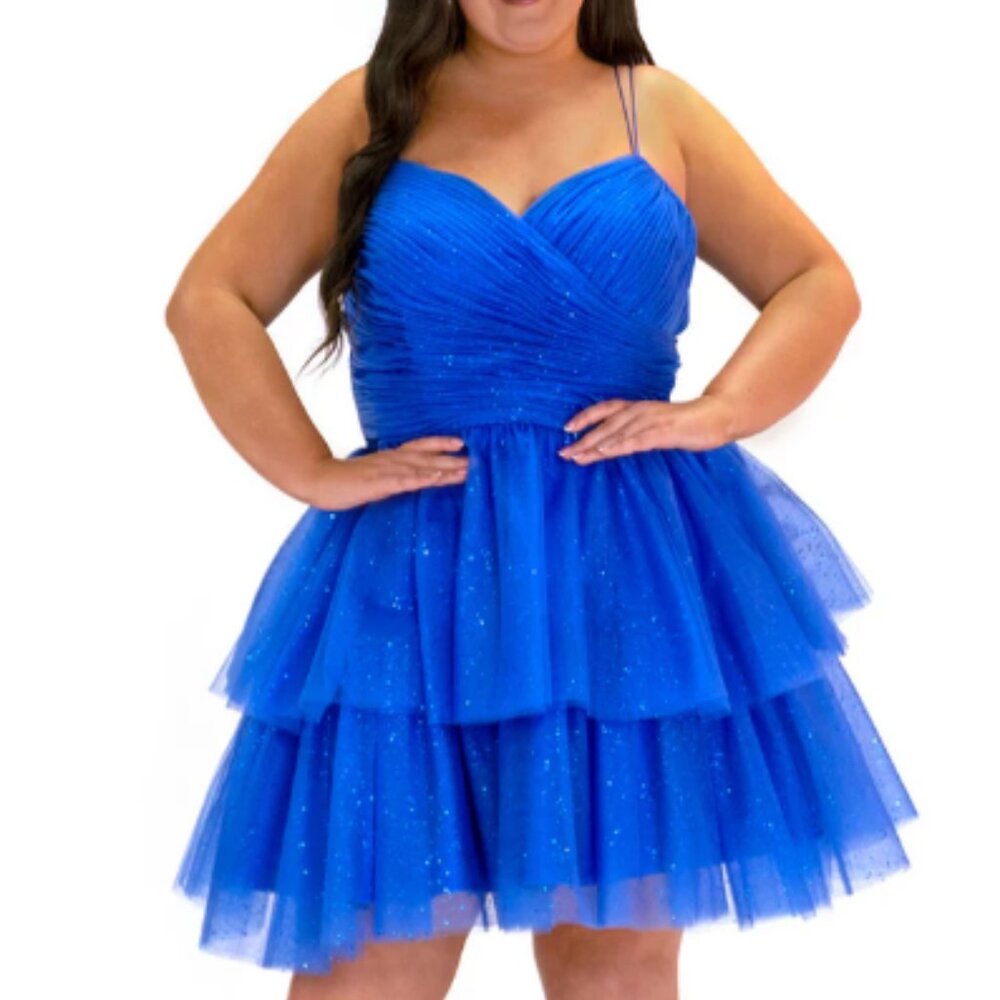 Lexie - Picture 4 of 7